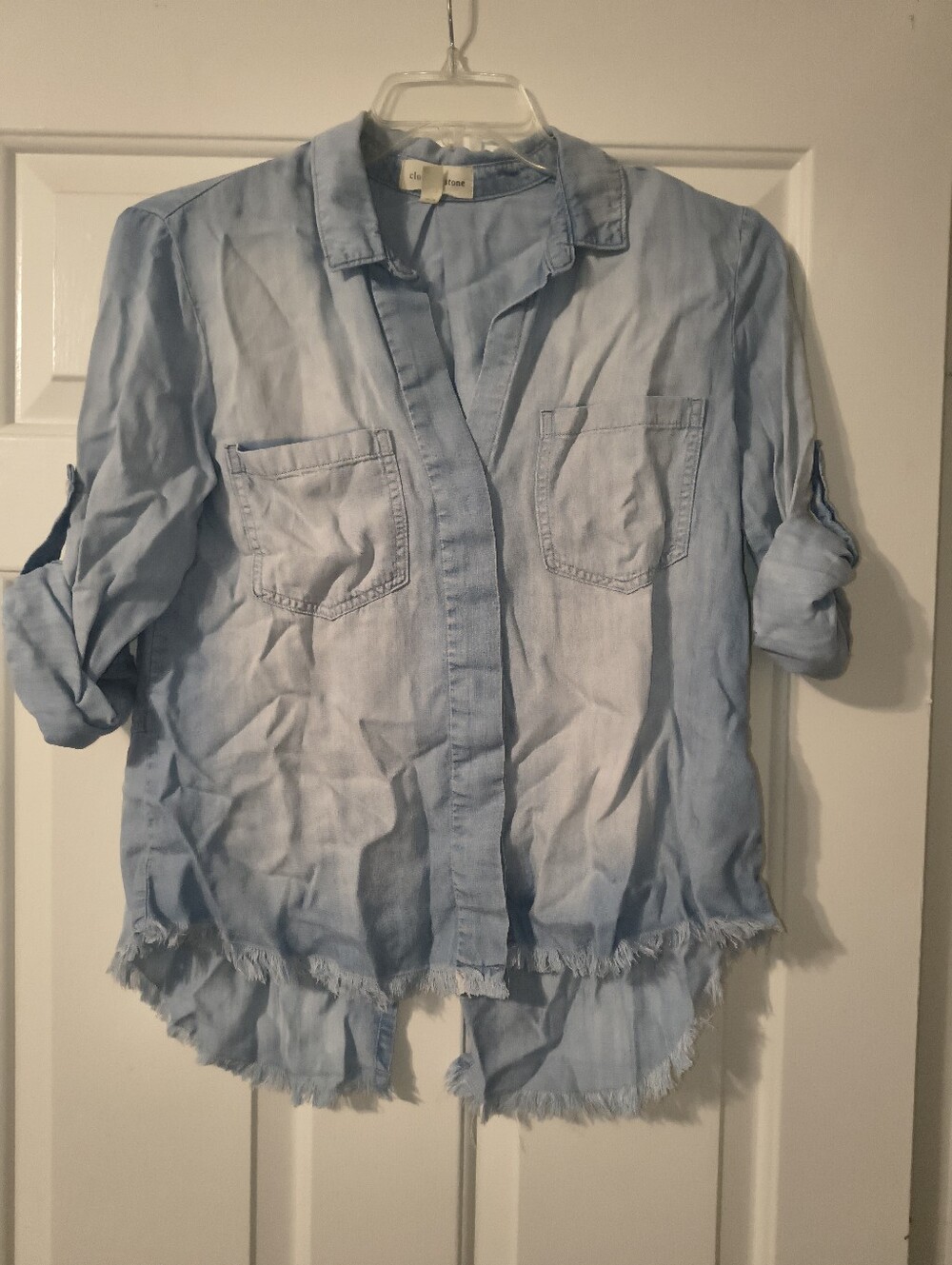 Cloth & Stone light blue chambray button-up shirt, size S.